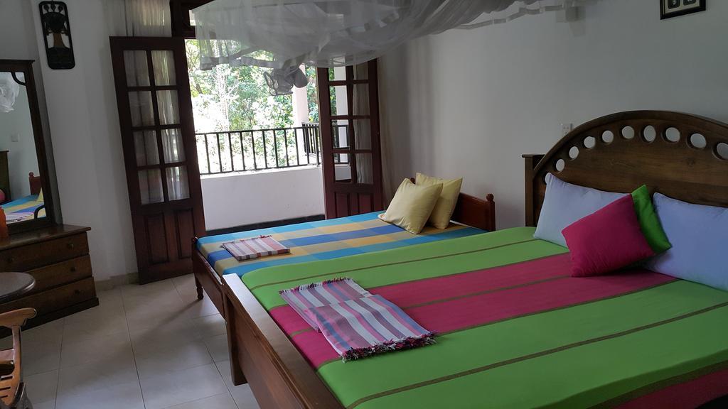 River Side Homestay Apartment Kandy Exterior foto